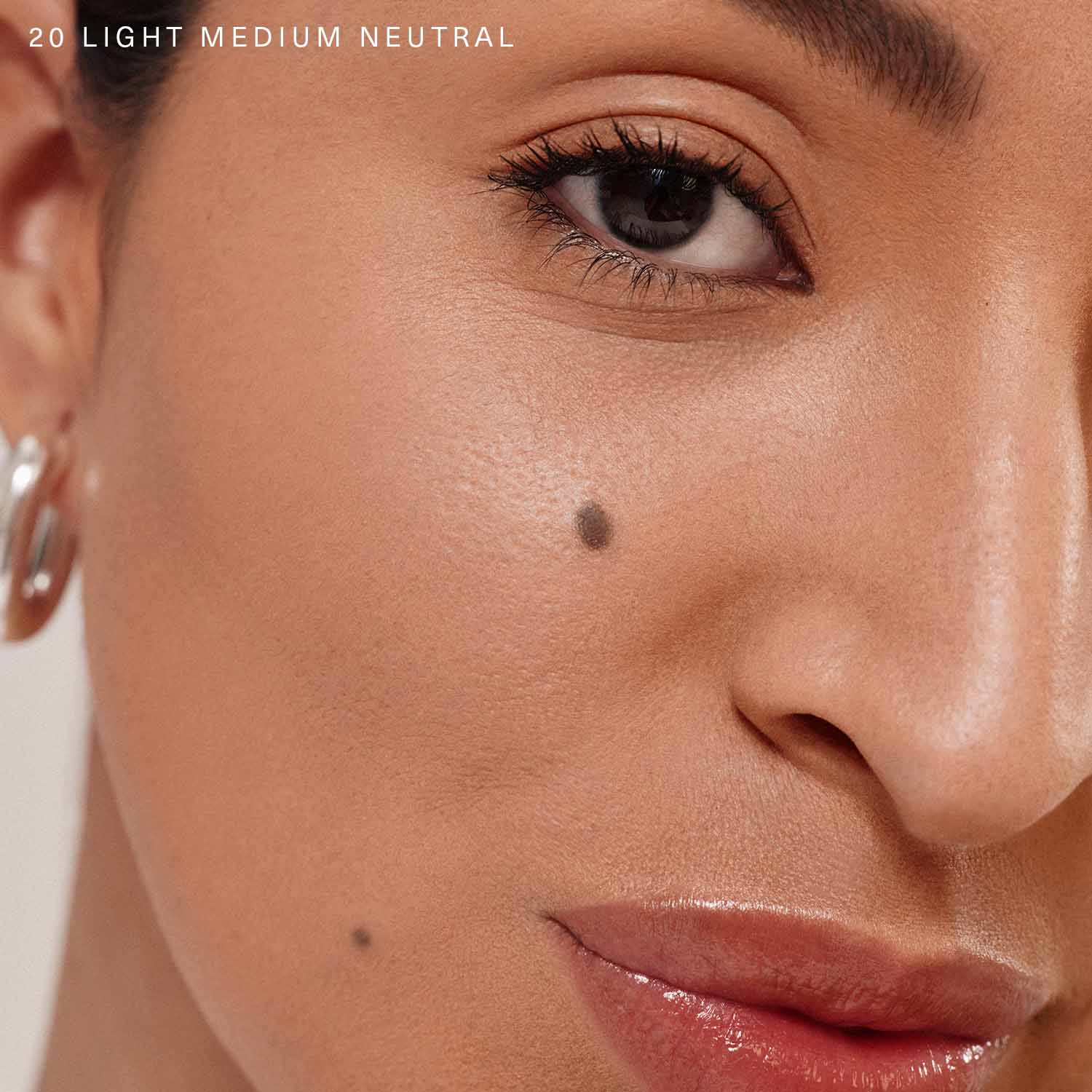 TRUE TO MYSELF NATURAL MATTE LONGWEAR FOUNDATION (BASE DE MAQUILLAJE)